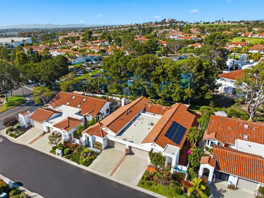 https://cdn.realtyfeed.com/cdn/127/306705260/69c721476bf261c67d0b7c450e784cc3.webp