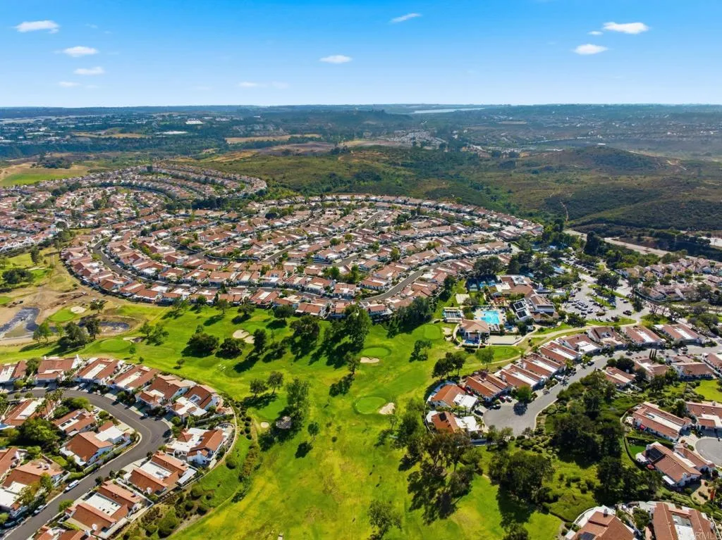 https://cdn.realtyfeed.com/cdn/127/306705260/ccb5636b824f21ddc255dd8d99ed5e34.webp