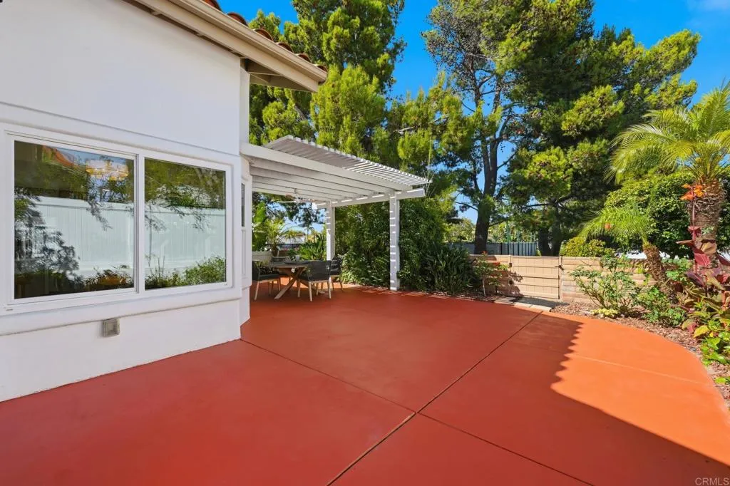https://cdn.realtyfeed.com/cdn/127/306705260/cebe763f15ff6babdae32cb639a89b12.webp