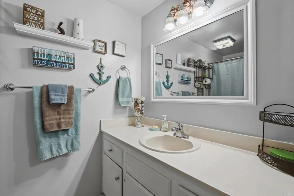 https://cdn.realtyfeed.com/cdn/127/306705335/fb7a8d90403c3508549dd092f17dd92e.webp