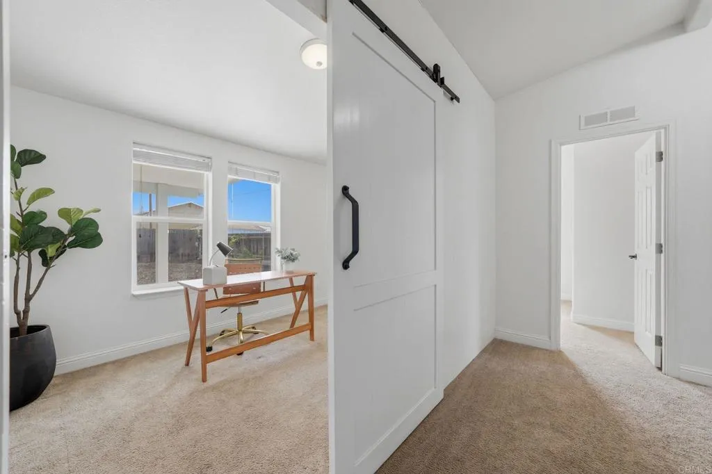 https://cdn.realtyfeed.com/cdn/127/306705340/38f127ff9c4bb39450ad7446a46f0145.webp