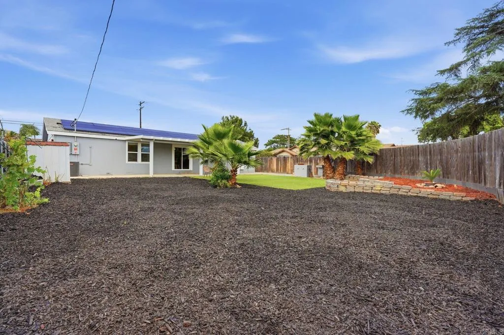 https://cdn.realtyfeed.com/cdn/127/306705340/9bfa7dbb8f903c099a9c25e6d5013521.webp