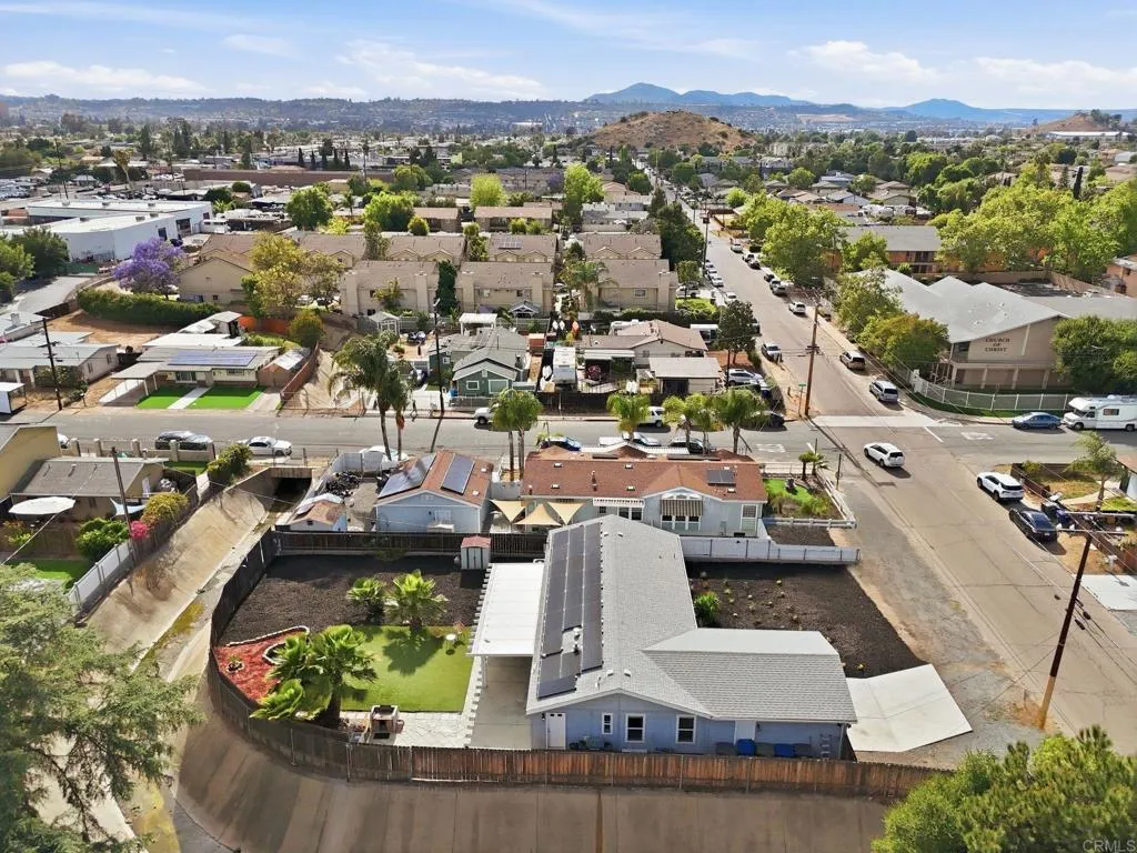 https://cdn.realtyfeed.com/cdn/127/306705340/cd4499d13707d11fc82179cbc5c3c400.webp