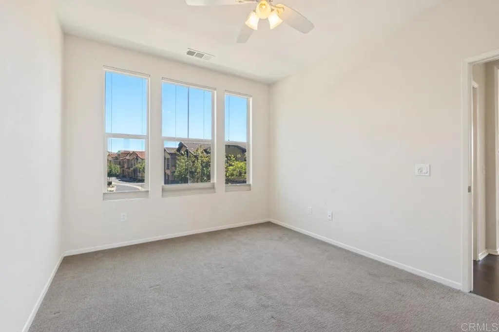 https://cdn.realtyfeed.com/cdn/127/306705346/259f8285db6d17052c3168ed5ef5675a.webp