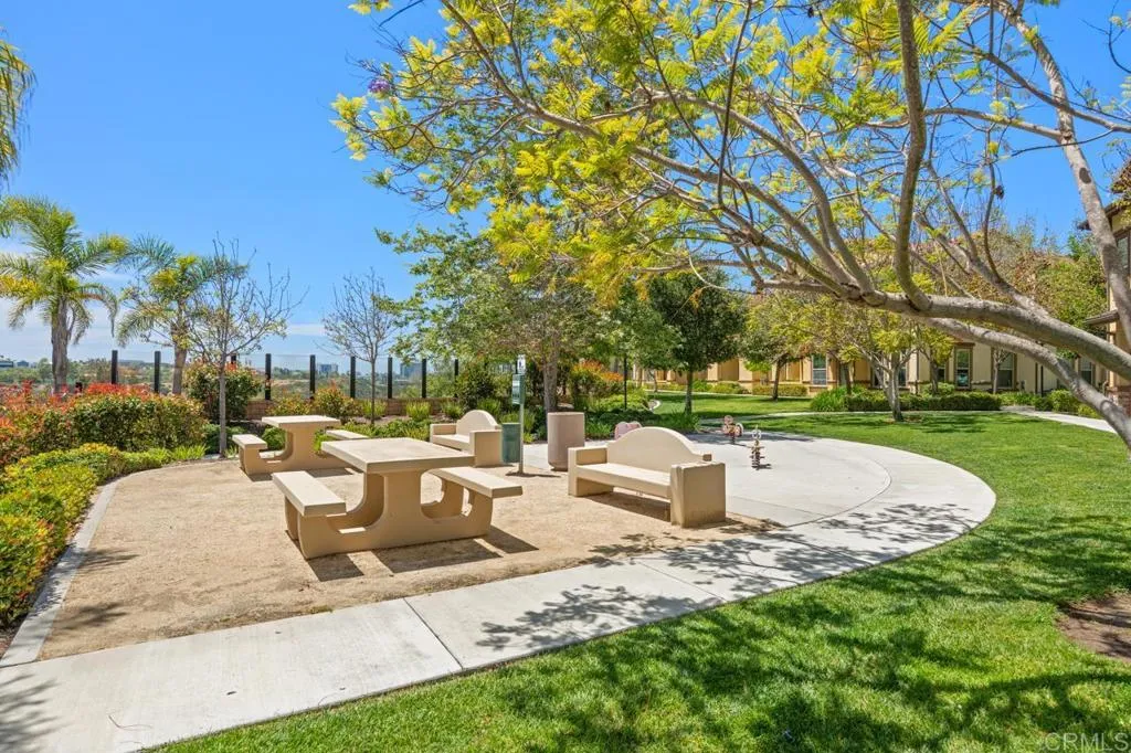 https://cdn.realtyfeed.com/cdn/127/306705346/28e68fa9fb987e406762a619fff0496b.webp