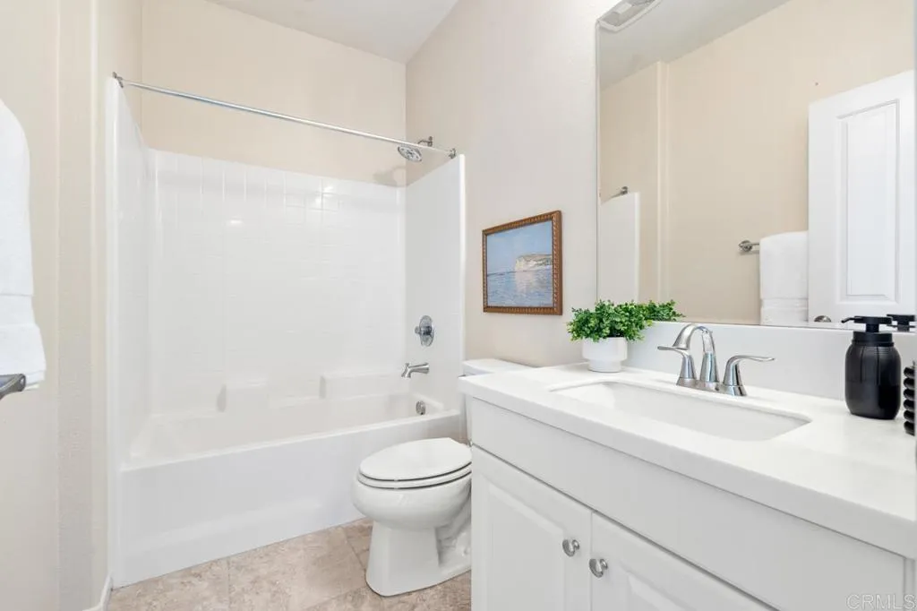 https://cdn.realtyfeed.com/cdn/127/306705346/50b29ce65e09c790a04482cadae5bb8e.webp