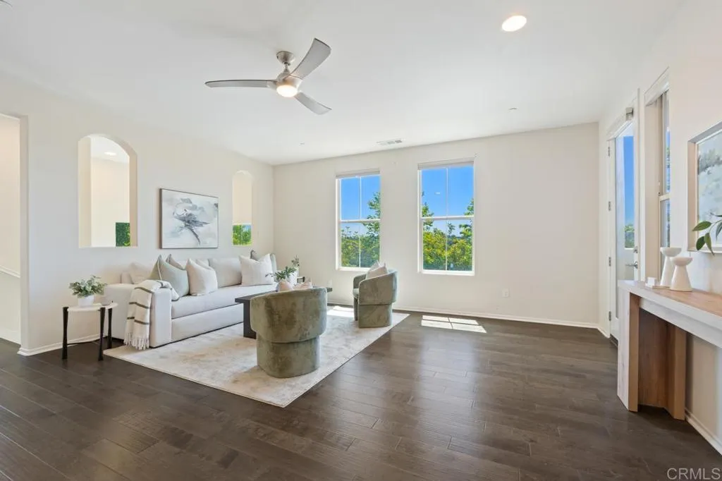 https://cdn.realtyfeed.com/cdn/127/306705346/a0a0603bc74cdb7ab67a623adbf5234d.webp