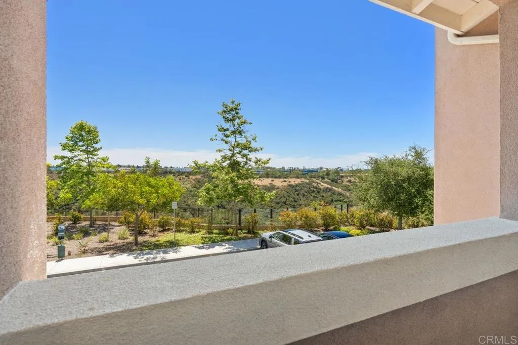 https://cdn.realtyfeed.com/cdn/127/306705346/b940fcb9067d1c74f01798b6151ee03a.webp