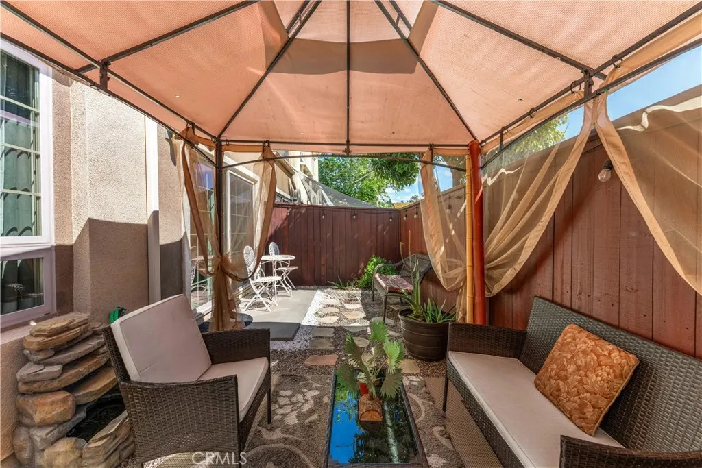 https://cdn.realtyfeed.com/cdn/127/306705350/1d59398241a741f6613ef24295f50b65.webp