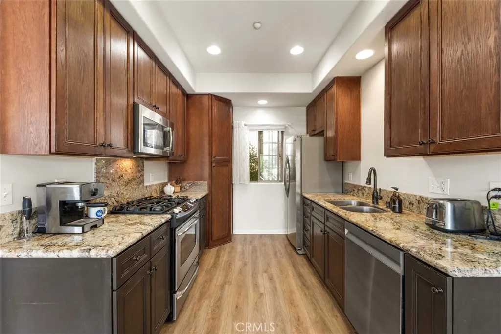 Photo #9: SW26090319 Listing: Photo #9