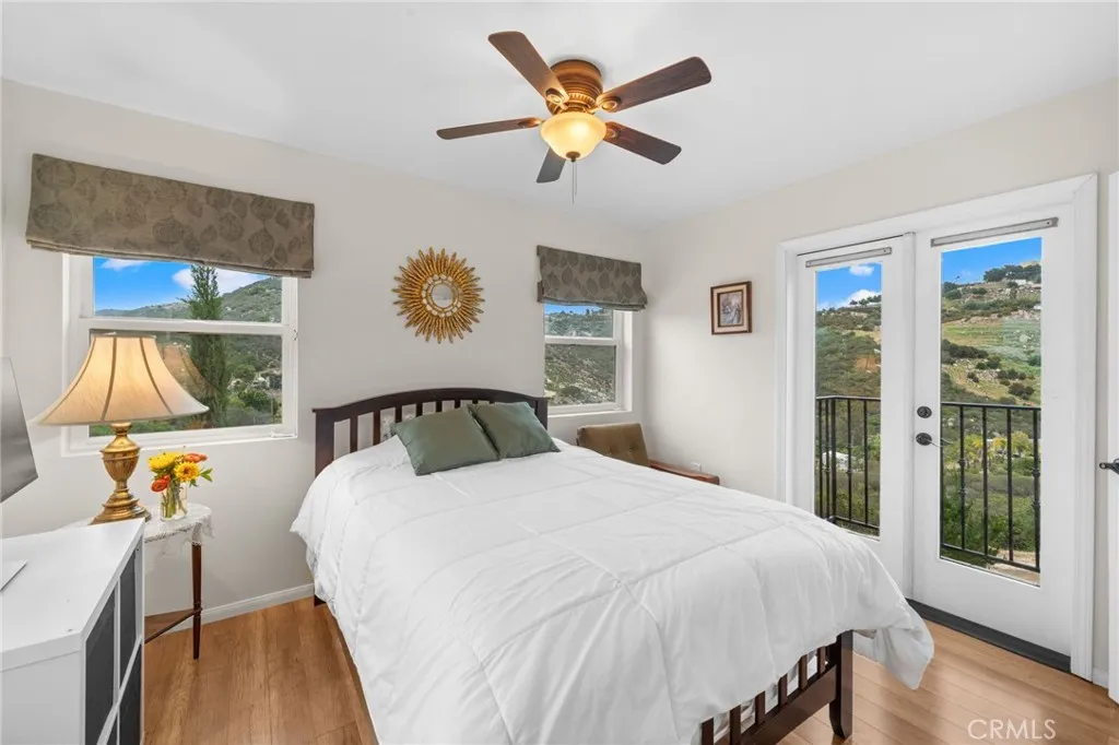https://cdn.realtyfeed.com/cdn/127/306705368/029fe0877229c304721c1818858ec9c8.webp