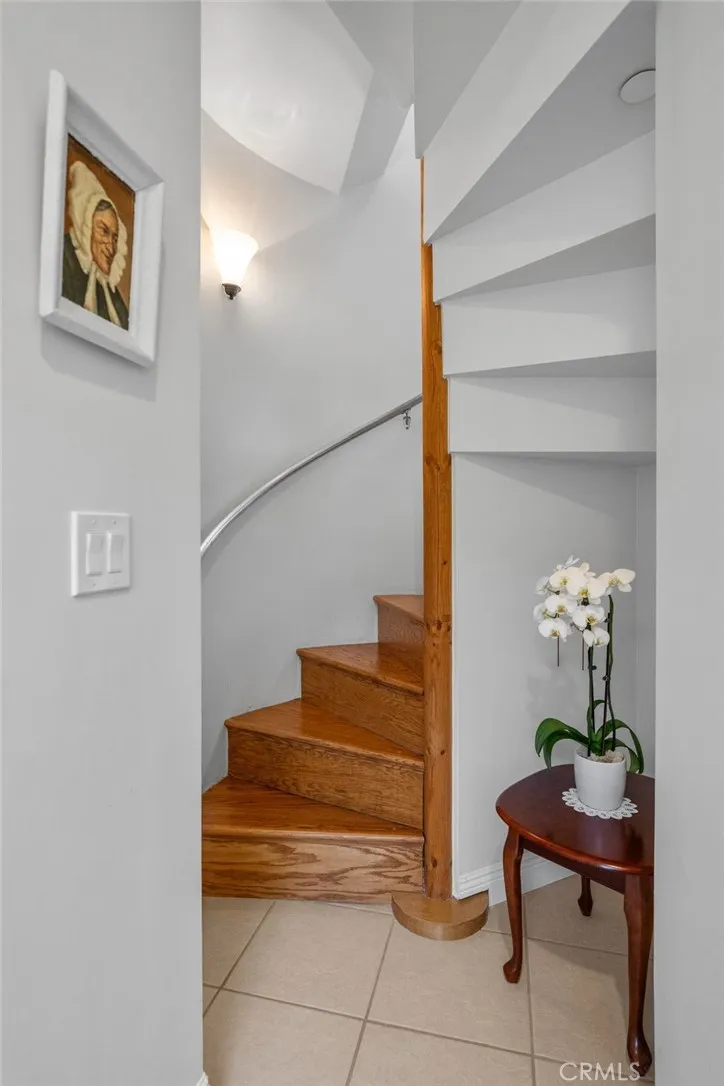 https://cdn.realtyfeed.com/cdn/127/306705368/836af55ad75b23484c4b48c83d73079b.webp