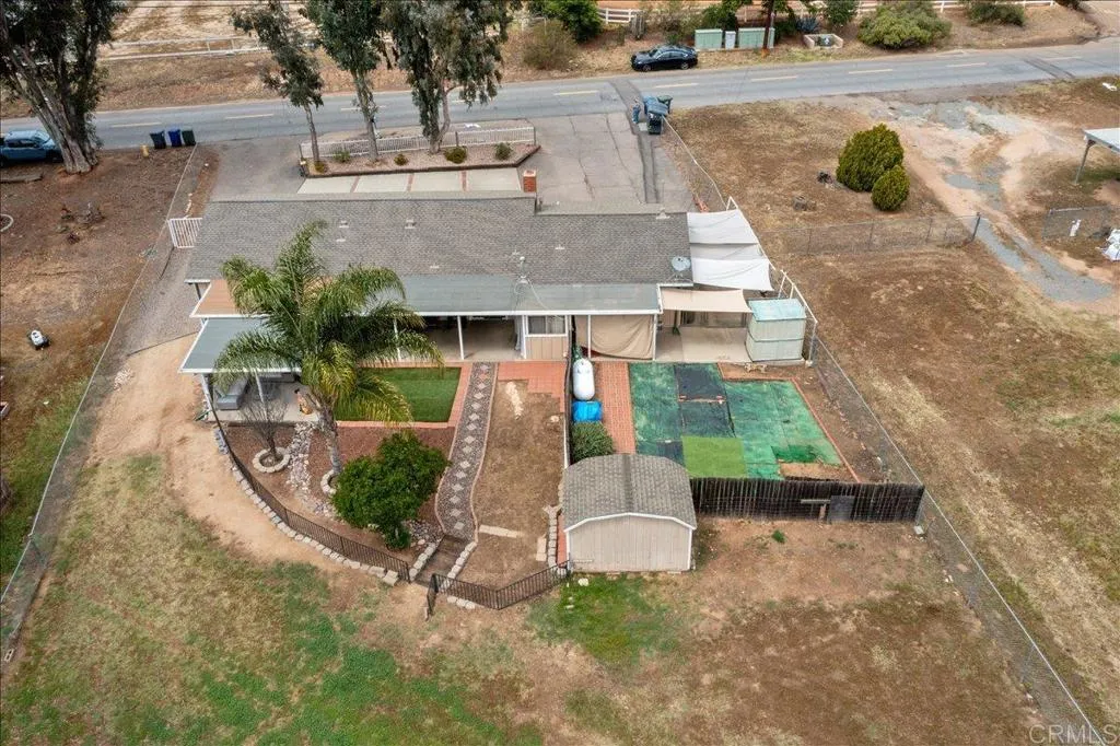 https://cdn.realtyfeed.com/cdn/127/306705375/86a9cd873648038f9c5dee2b82926d27.webp