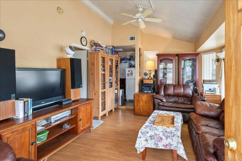 https://cdn.realtyfeed.com/cdn/127/306705375/9703e450363d1fdb7745efc870027131.webp