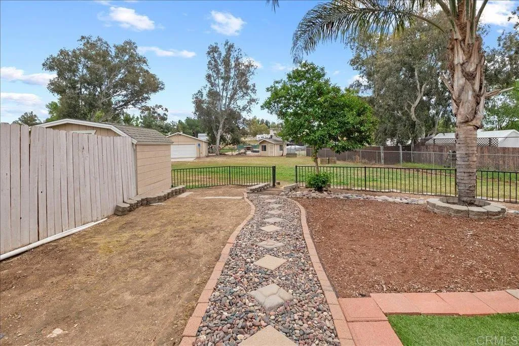 https://cdn.realtyfeed.com/cdn/127/306705375/e235b1a2623a27bb3c388e04817fbeca.webp