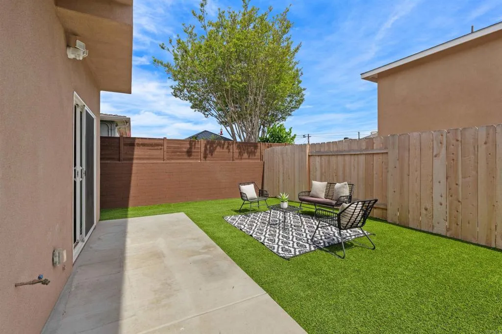 https://cdn.realtyfeed.com/cdn/127/306705390/86a9557beec901c1dee064562becb1c2.webp