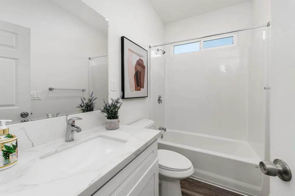 https://cdn.realtyfeed.com/cdn/127/306705390/874b9e414af14457945ae50efd713b30.webp