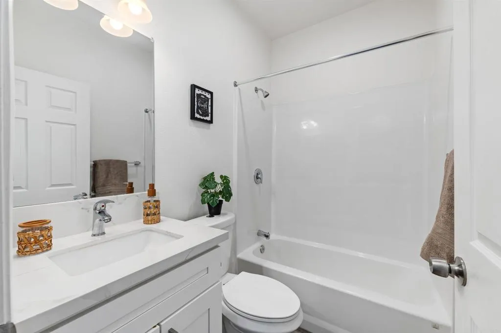 https://cdn.realtyfeed.com/cdn/127/306705390/dabe772d5cec720022cdf3df2eeb0da6.webp