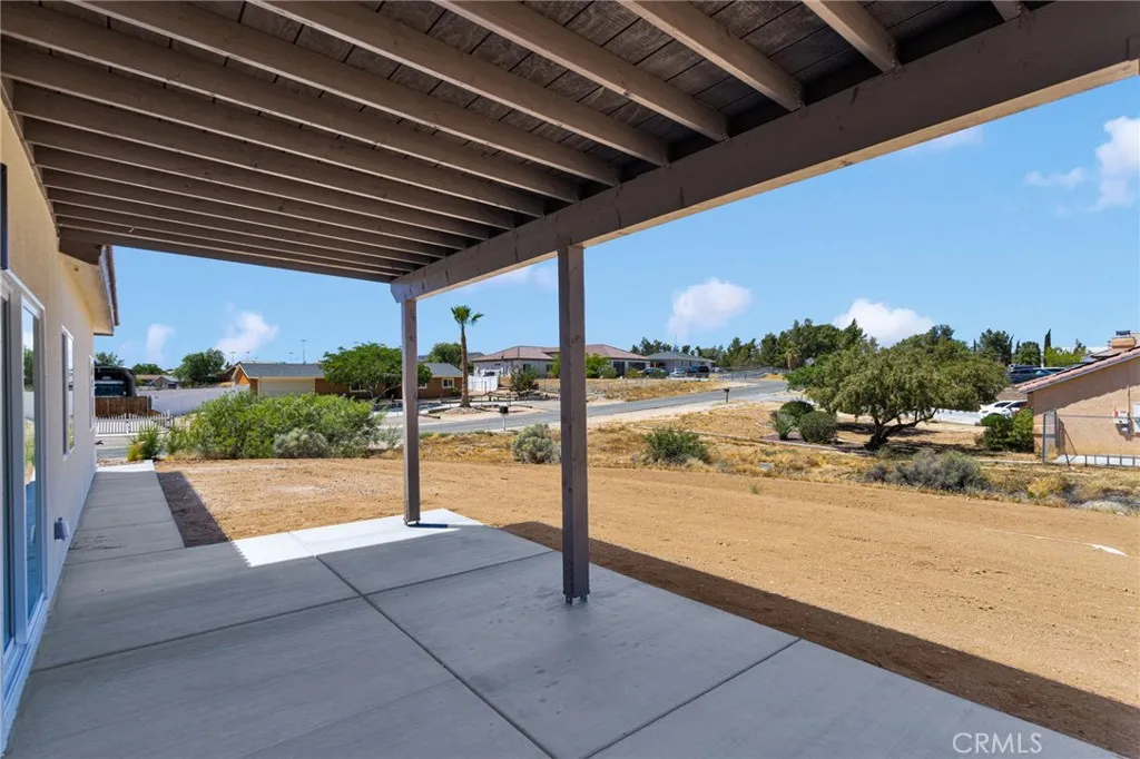 12820 4th Avenue, Victorville, CA 92395 - Photo 5 of 32, Victorville, CA