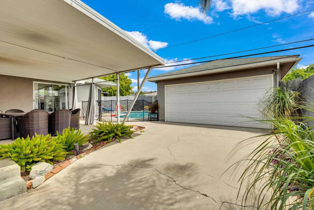 https://cdn.realtyfeed.com/cdn/127/306705418/30427e5908da3e30019d82290f3ce80d.webp
