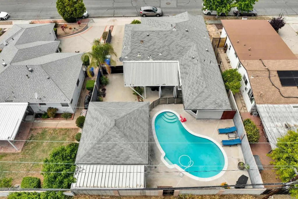https://cdn.realtyfeed.com/cdn/127/306705418/c474ee24db4669c5421f489a7bd49f31.webp