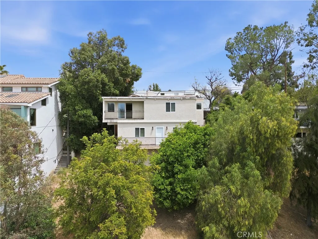Woodland Hills, CA 91364