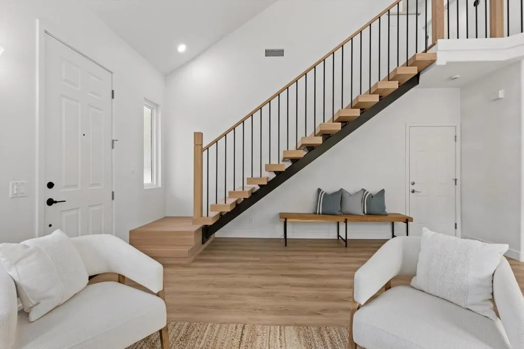 https://cdn.realtyfeed.com/cdn/127/306705495/0e288931b14ad26b7cc46c83c5f885a5.webp