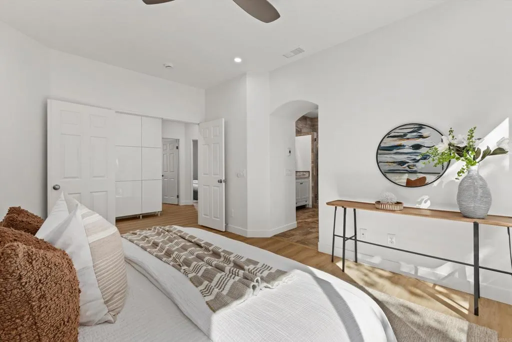 https://cdn.realtyfeed.com/cdn/127/306705495/b4a0c7a416a10f1e61bd51ac50667e7e.webp
