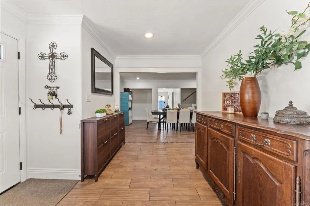 https://cdn.realtyfeed.com/cdn/127/306705514/10f7011b8b849c796e92d6a0ff65cfe0.webp