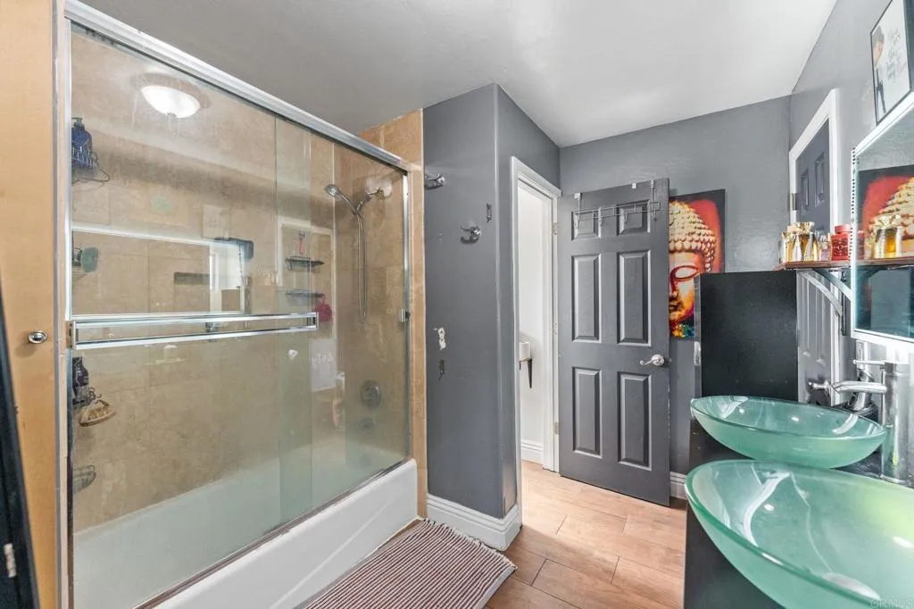 https://cdn.realtyfeed.com/cdn/127/306705514/643abb4f86f12e11e6f09cdca515244e.webp