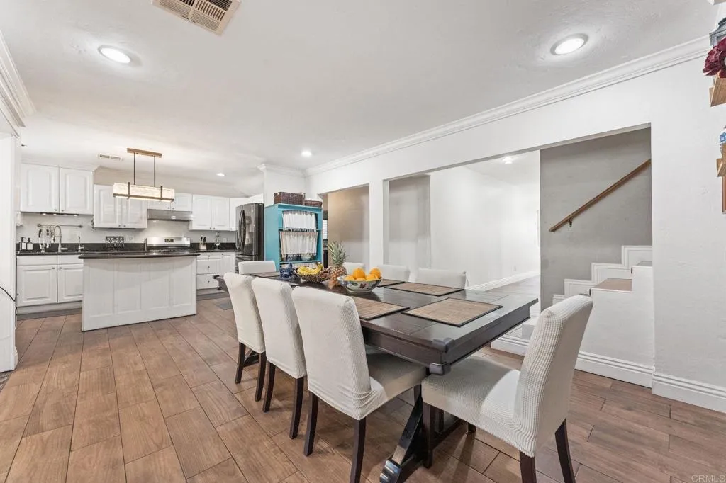https://cdn.realtyfeed.com/cdn/127/306705514/84c1004d67d0a6282596ae828e0dfb7a.webp