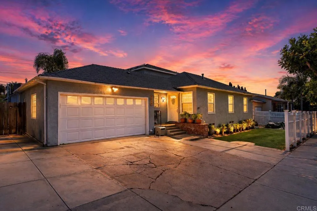 https://cdn.realtyfeed.com/cdn/127/306705514/95fb0f0ad7162f9e7f392982522e8172.webp