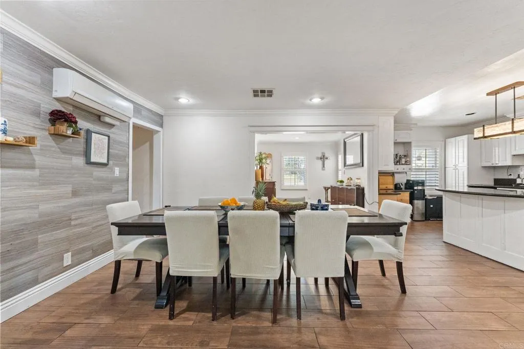 https://cdn.realtyfeed.com/cdn/127/306705514/fd7e5455dd1bde47c84c31498fb9f280.webp