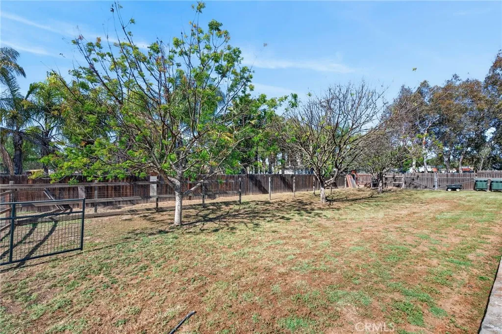 https://cdn.realtyfeed.com/cdn/127/306705544/b63520ba2085d225c518880e7552bc7b.webp