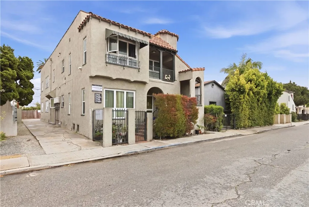 2744 S Redondo Boulevard, Los Angeles, CA 90016 - Photo 3 of 15, Los Angeles, CA