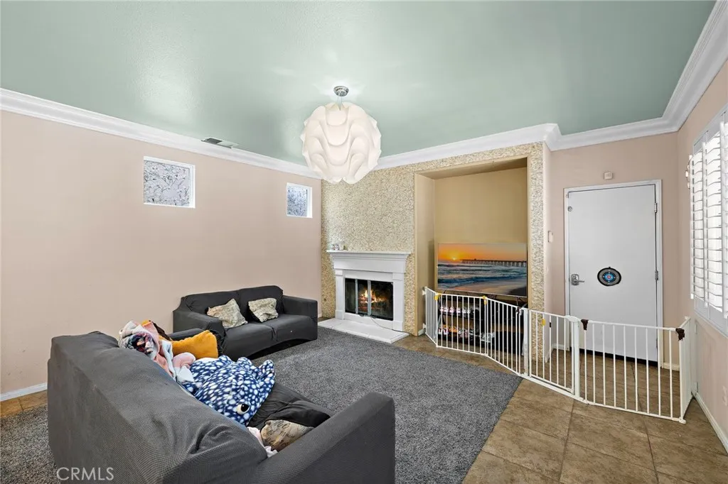 https://cdn.realtyfeed.com/cdn/127/306705679/103e29b3cd8ffd762cbb8cba27ff3a35.webp