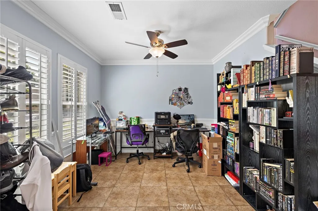 https://cdn.realtyfeed.com/cdn/127/306705679/13fbeb23d39392c3f1649b6b69fbae14.webp