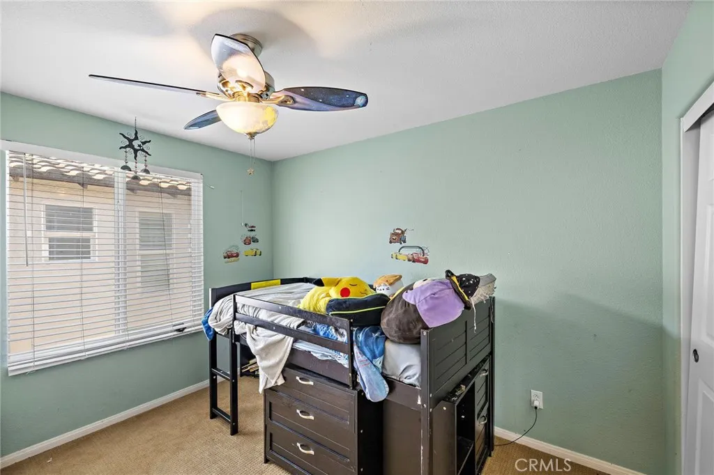 https://cdn.realtyfeed.com/cdn/127/306705679/40b955aedf395971750041ef5bd2559a.webp