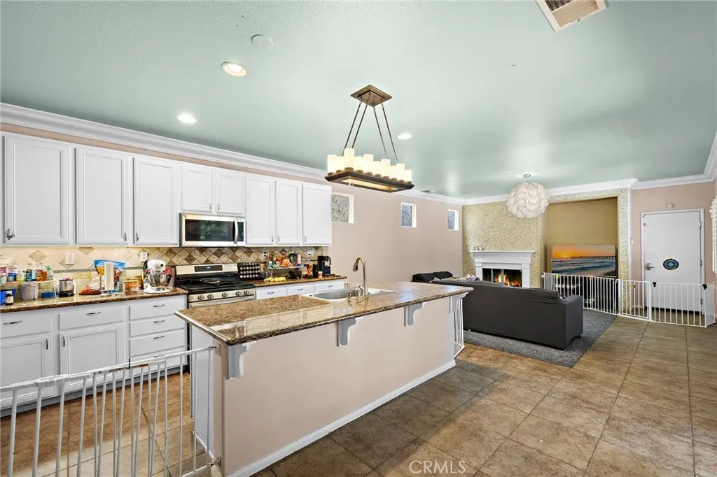 https://cdn.realtyfeed.com/cdn/127/306705679/8b8f3ef8494a5e0bccd6027510237149.webp