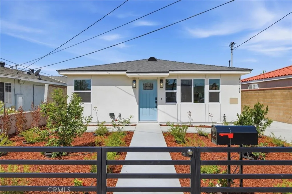 Lawndale, CA 90260