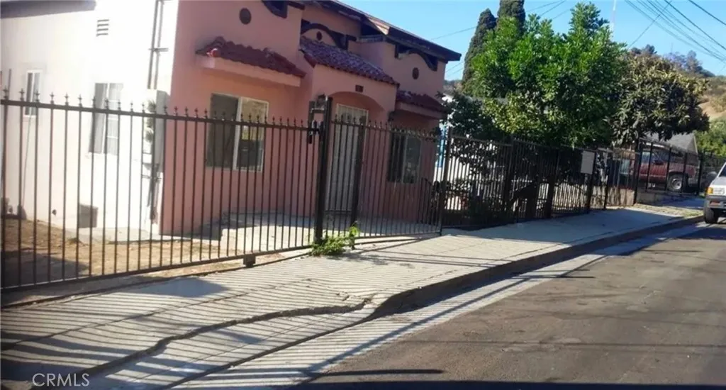 523521 Clifton St, Los Angeles, CA 90031 - Photo 3 of 3, Los Angeles, CA