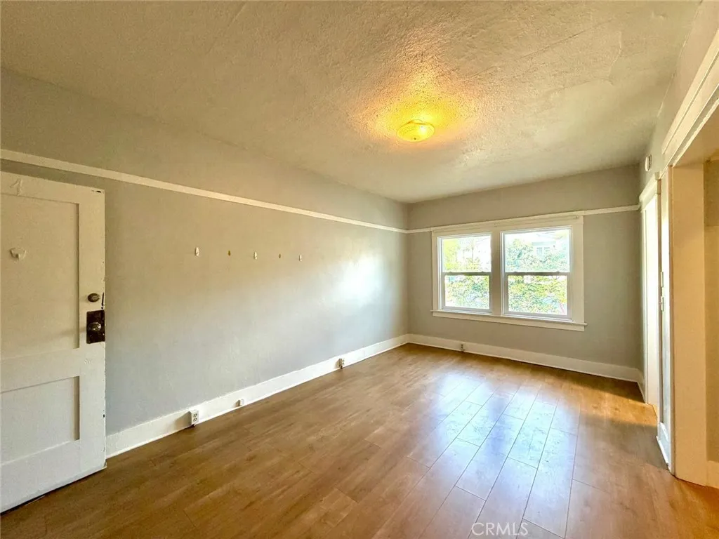 354 Chestnut Avenue Unit 4, Long Beach, CA 90802 - Photo 3 of 14, Long Beach, CA