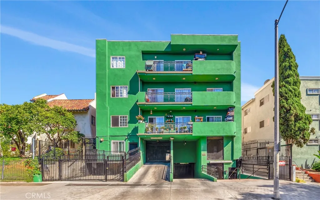 316 S New Hampshire Unit 204, Los Angeles, CA 90020 - Photo 3 of 3, Los Angeles, CA