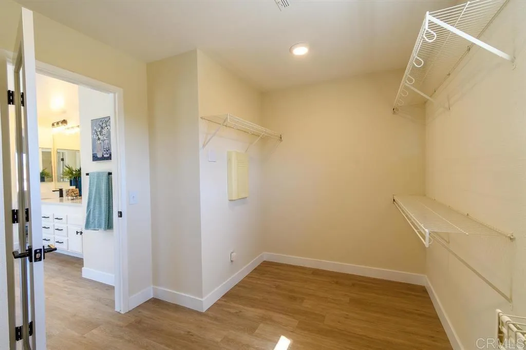 https://cdn.realtyfeed.com/cdn/127/306705759/572a8914b2f708f9ad05689d8d5cc225.webp