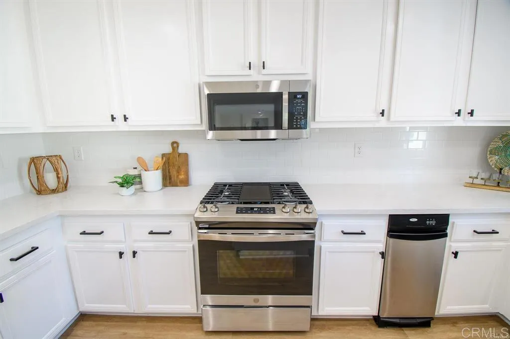 https://cdn.realtyfeed.com/cdn/127/306705759/5ffabc6047e2bc6a93460ee5418a1f78.webp