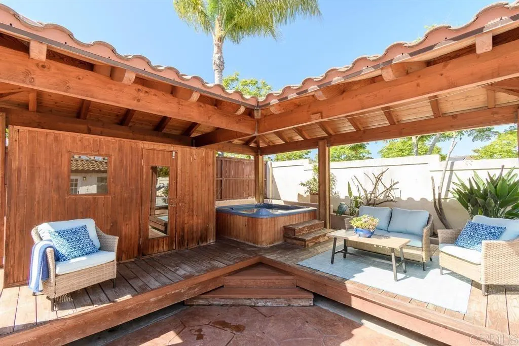 https://cdn.realtyfeed.com/cdn/127/306705759/f7d34eda1cb27c213357517356af8eff.webp