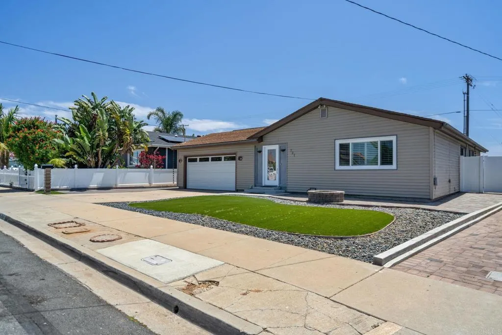 https://cdn.realtyfeed.com/cdn/127/306705768/387d83fd53cede9e117c2d9fdb65dd74.webp