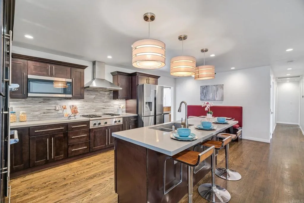 https://cdn.realtyfeed.com/cdn/127/306705768/3ff4a66e14dc8afa113b7fe77f1f7230.webp
