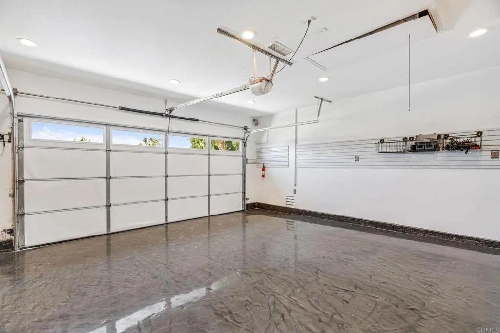 https://cdn.realtyfeed.com/cdn/127/306705768/4e9a70d44a1e3369cedb9f3a02325208.webp