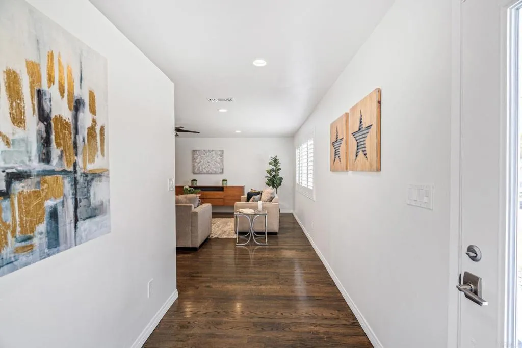 https://cdn.realtyfeed.com/cdn/127/306705768/993bd12738da593cb5683a46e51ef6eb.webp